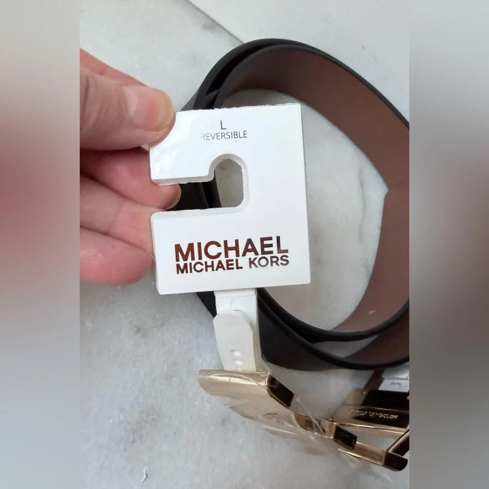 $68 MICHAEL Michael Kors Black and Brown Reversible Belt with Gold logo Buckle L